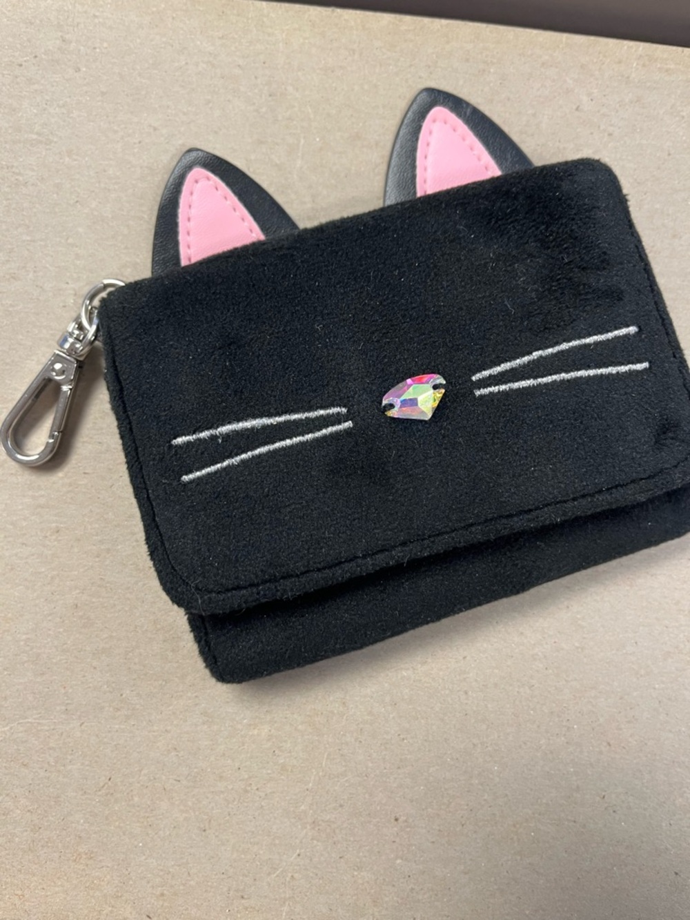 Claire’s Black Fuzzy Kitty Wallet